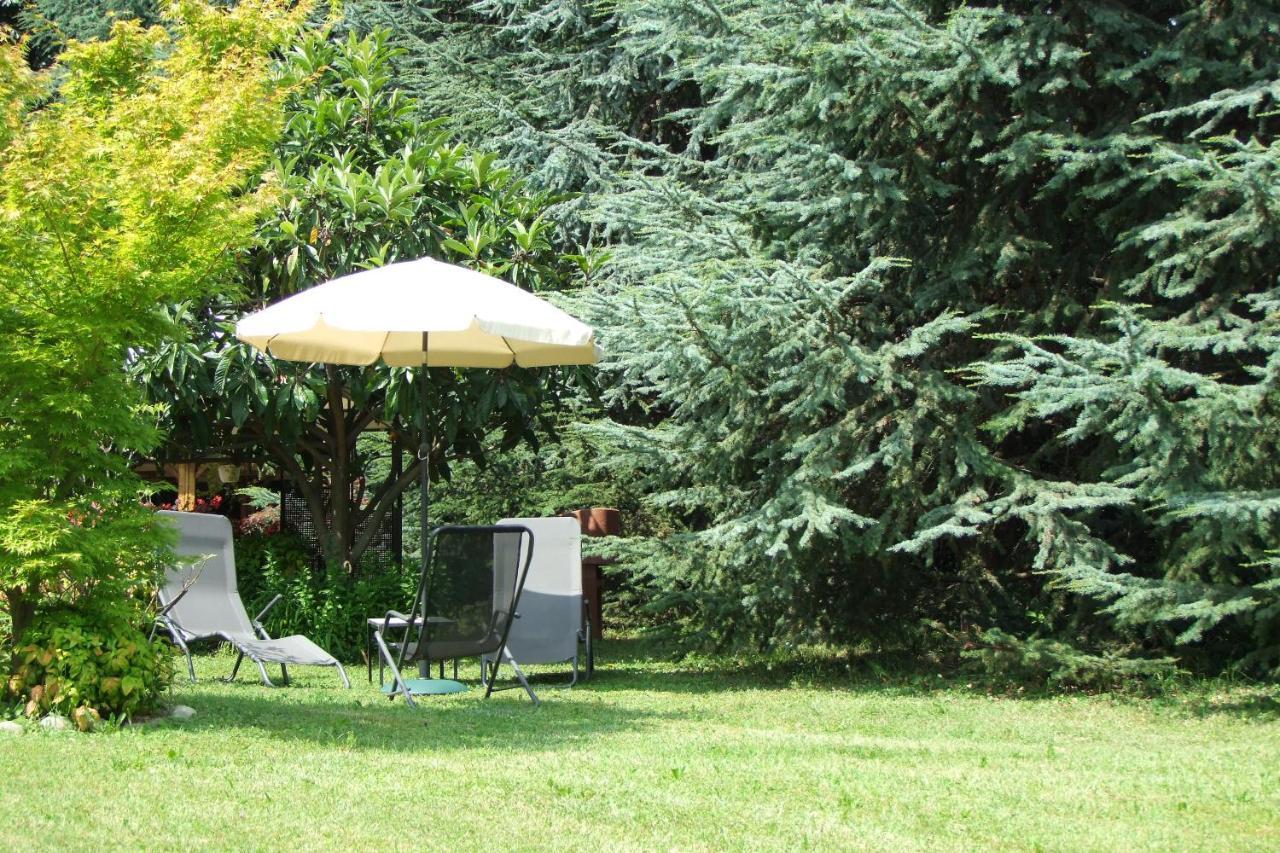Apartamento Monolocali In Casa Con Giardino Bellagio Exterior foto