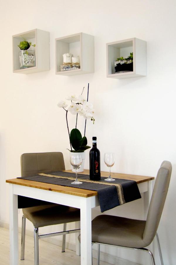 Apartamento Monolocali In Casa Con Giardino Bellagio Exterior foto