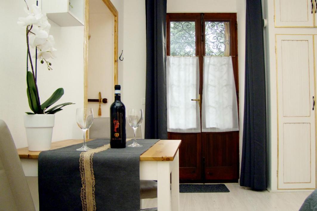 Apartamento Monolocali In Casa Con Giardino Bellagio Exterior foto