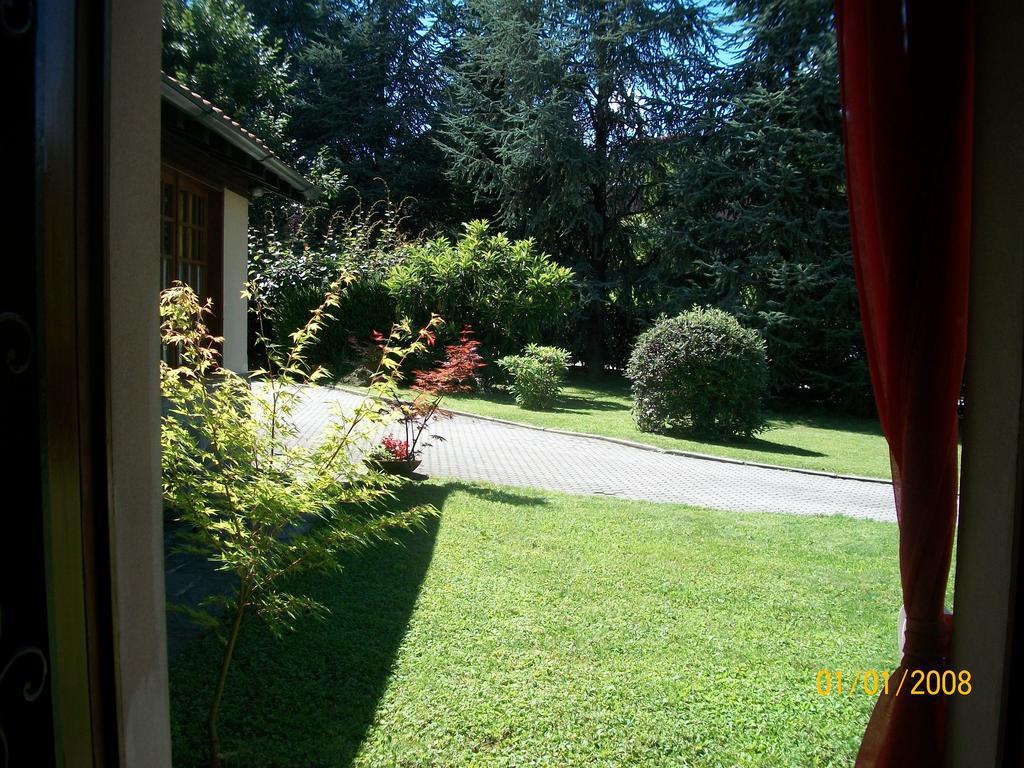 Apartamento Monolocali In Casa Con Giardino Bellagio Exterior foto