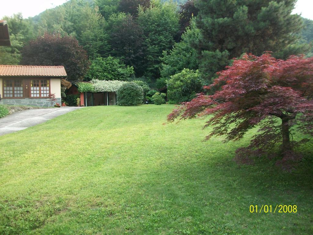 Apartamento Monolocali In Casa Con Giardino Bellagio Exterior foto